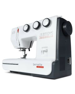 Bernette 35 Mechanical Sewing Machine